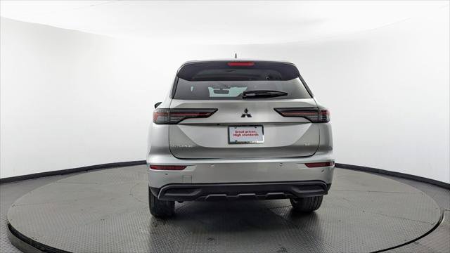 Used 2026 Mitsubishi Outlander SE AWD/4WD image 7
