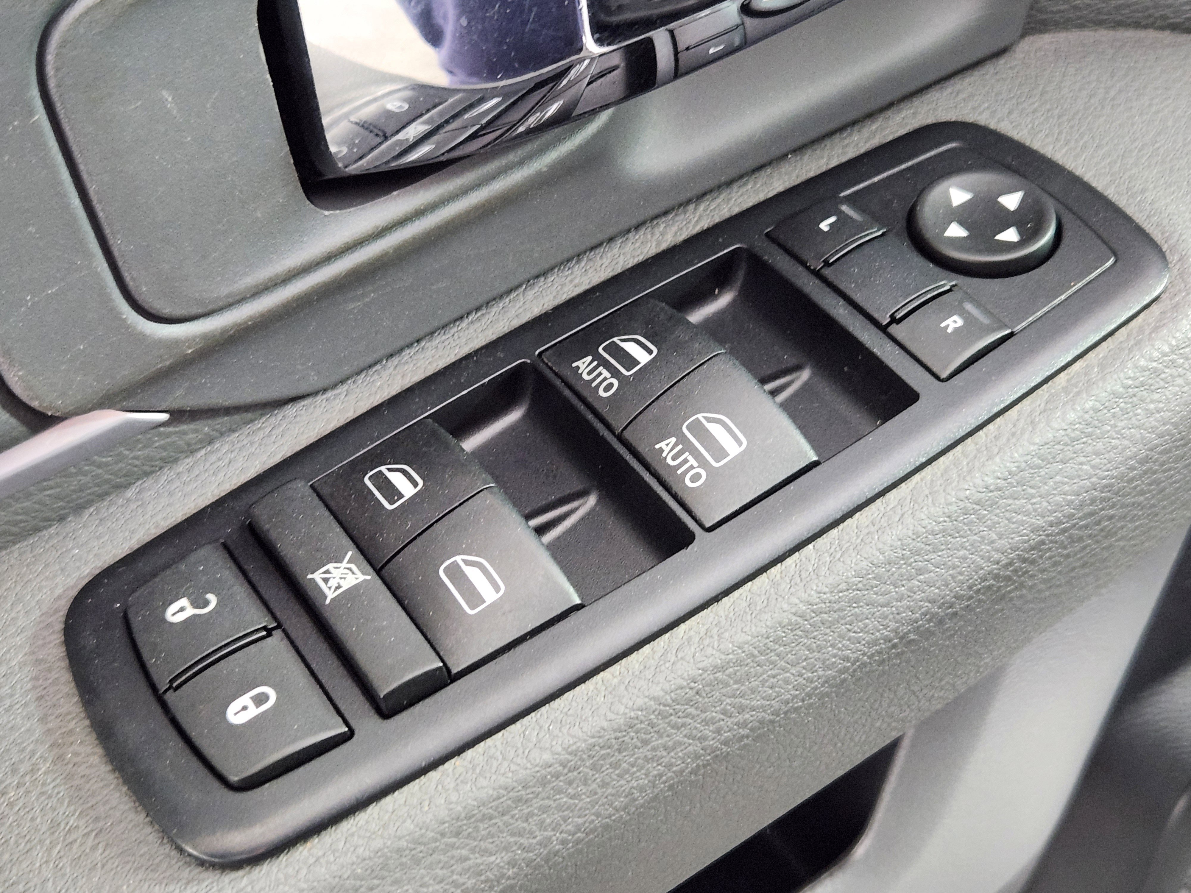 Used 2016 RAM 1500 Big Horn AWD/4WD image 17