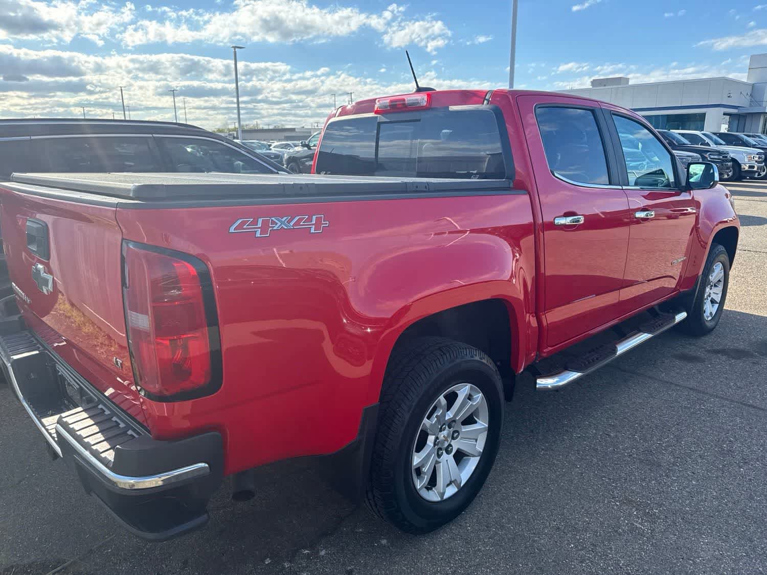 Used 2017 Chevrolet Colorado LT w/ Luxury Package, Chrome AWD/4WD image 14