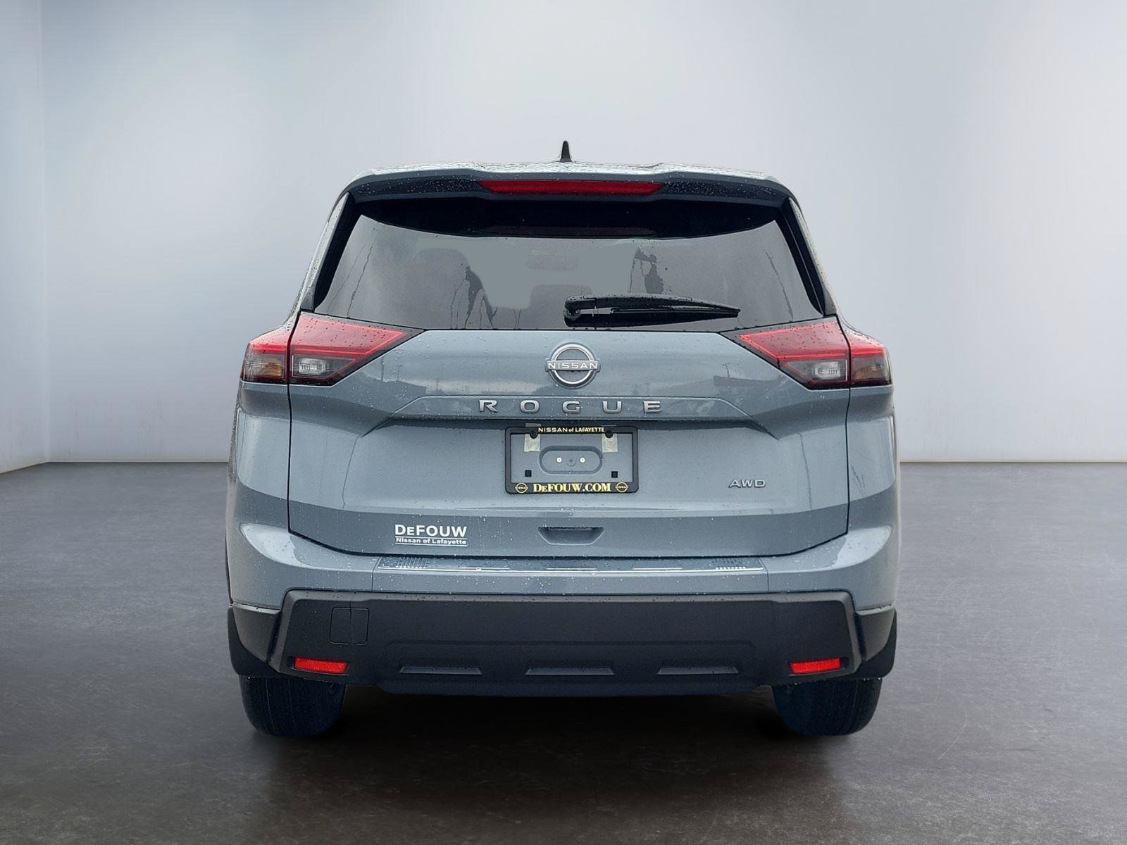 New 2026 Nissan Rogue SV w/ Cold Weather Package AWD/4WD image 4