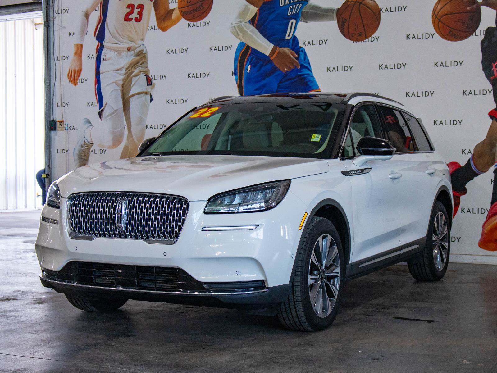 Used 2022 Lincoln Corsair Reserve w/ Equipment Group 201A AWD/4WD image 22