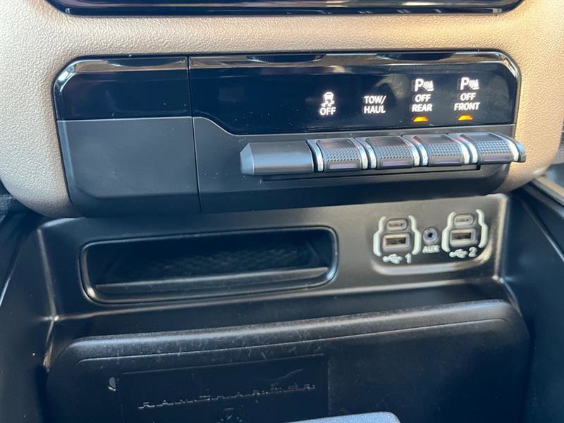 Used 2020 RAM 1500 Laramie image 13