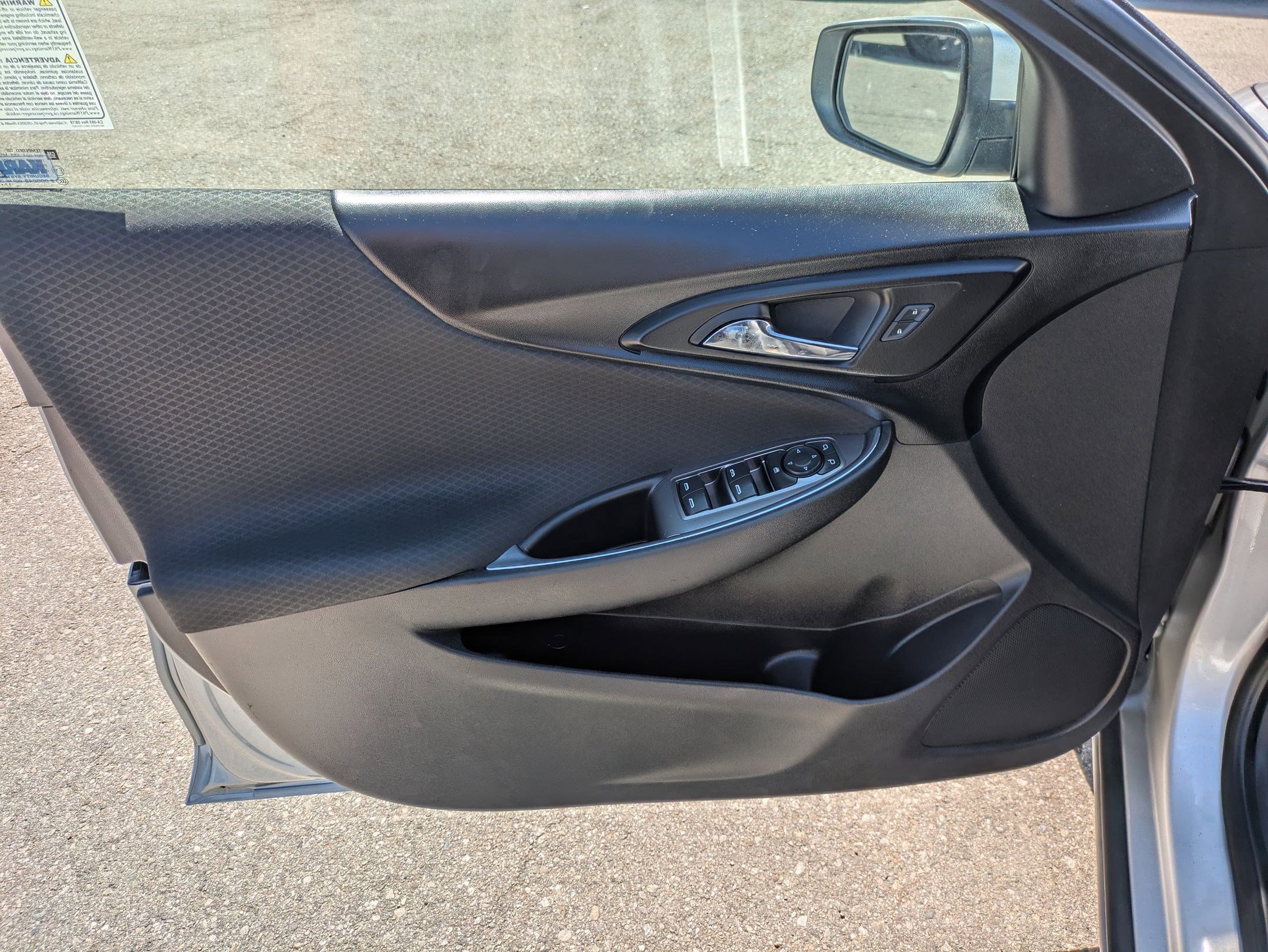 Used 2018 Chevrolet Malibu LT w/ Driver Confidence Package image 10