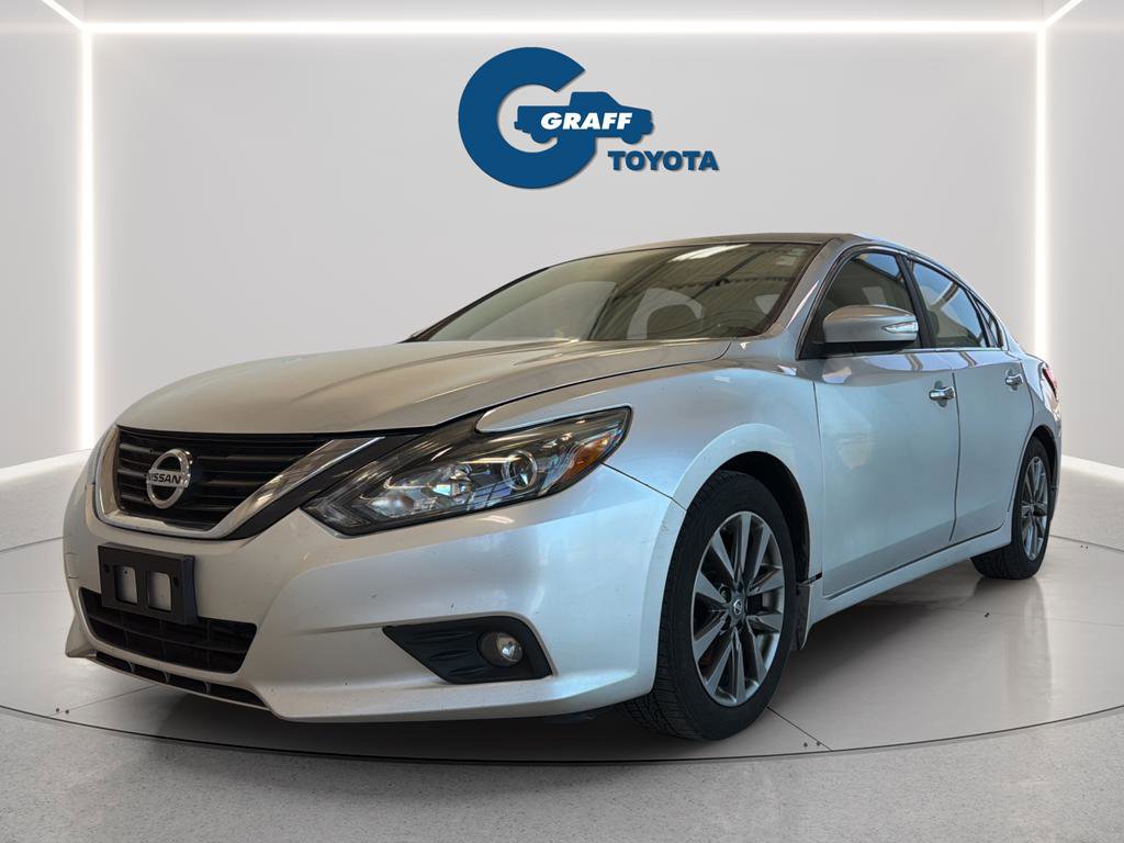 Used 2016 Nissan Altima 2.5 SL w/ 2.5 Technology w/LED Package image 1