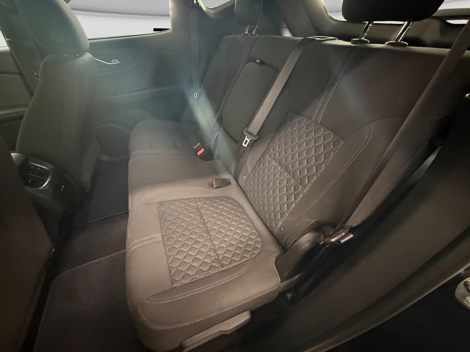 Used 2020 Chevrolet Blazer LT FWD image 13