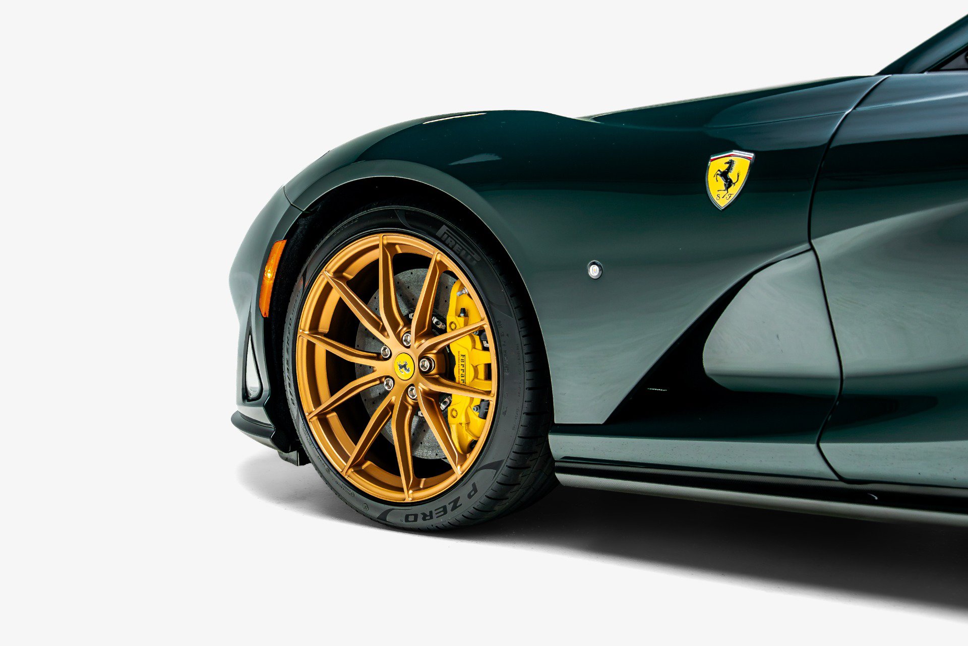 Used 2023 Ferrari 812 GTS RWD image 17