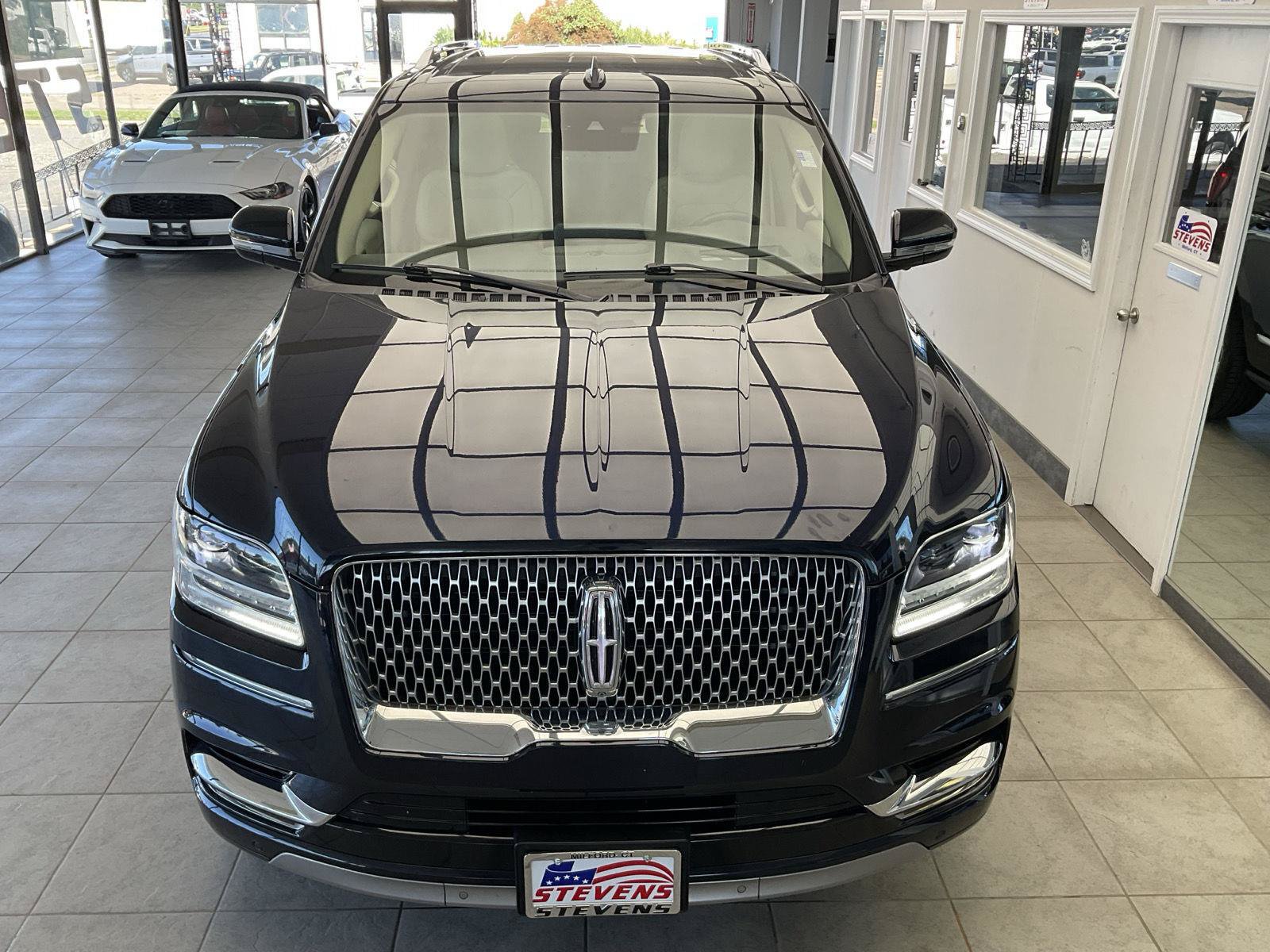 Used 2021 Lincoln Navigator Reserve AWD/4WD image 29
