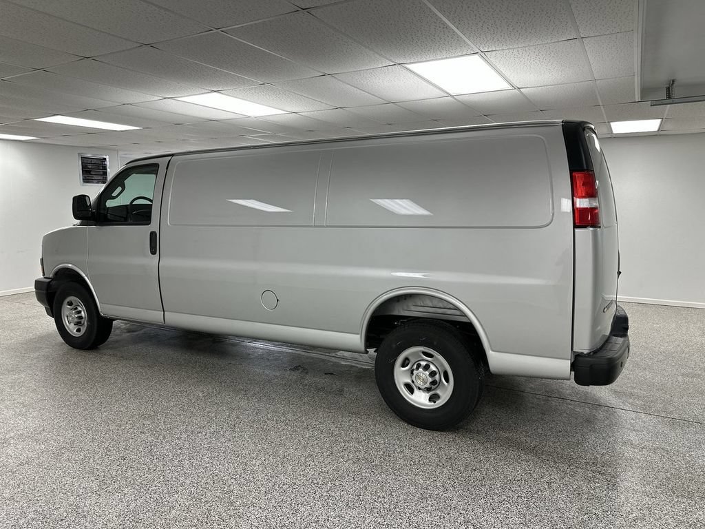 New 2026 Chevrolet Express 3500 Extended w/ Driver Convenience Package RWD image 6