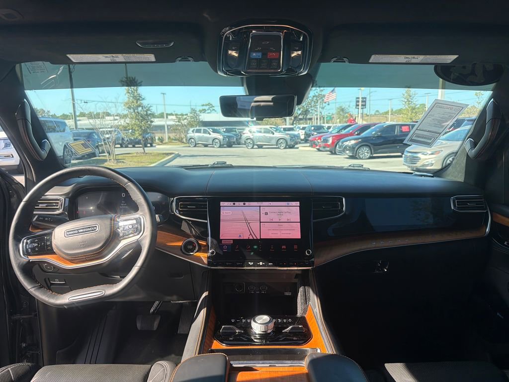 Used 2024 Jeep Grand Wagoneer Series III image 38