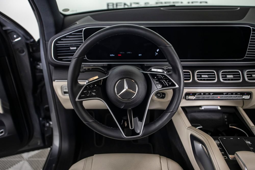 Used 2025 Mercedes-Benz GLE 580 4MATIC image 19