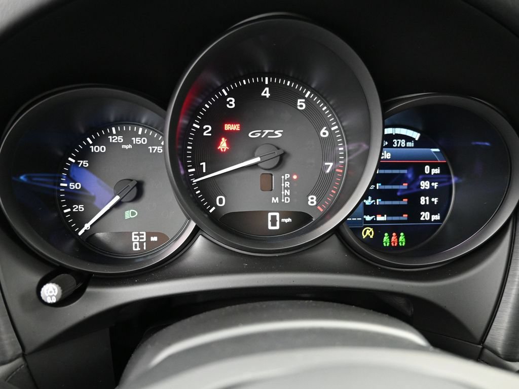 Certified 2025 Porsche Macan GTS AWD/4WD image 30