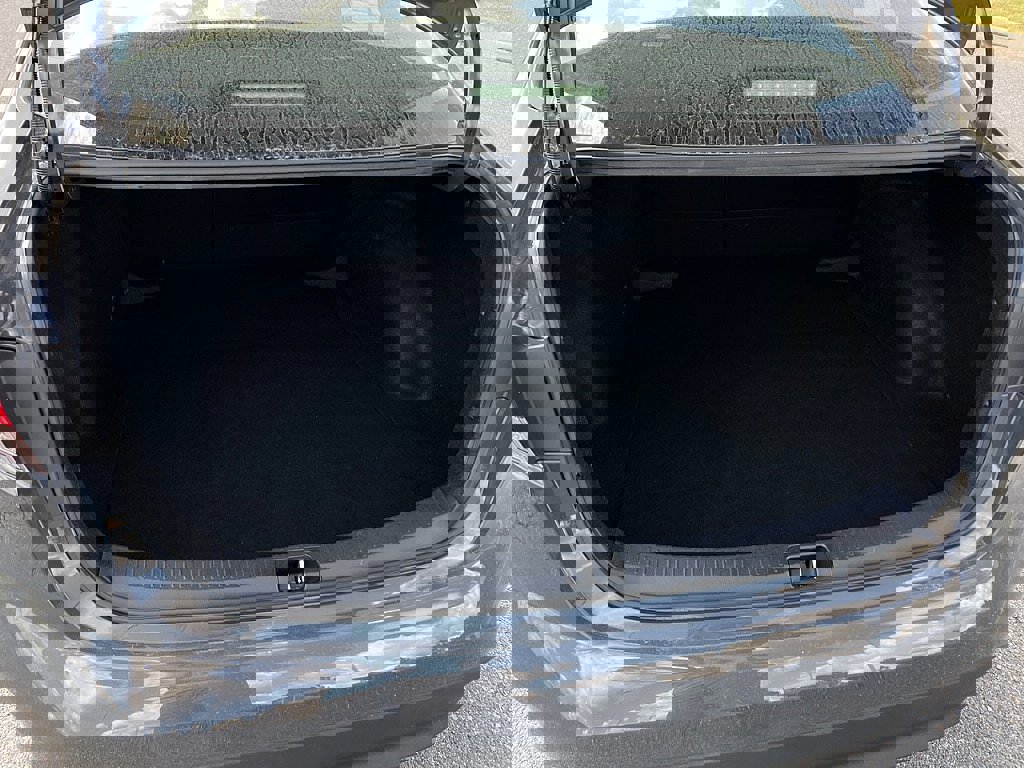 Used 2023 Toyota Corolla LE image 25