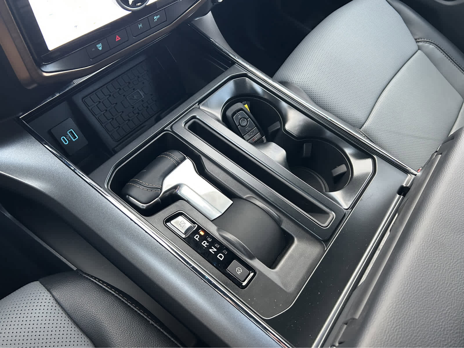 New 2023 Ford F150 Lightning Lariat image 67