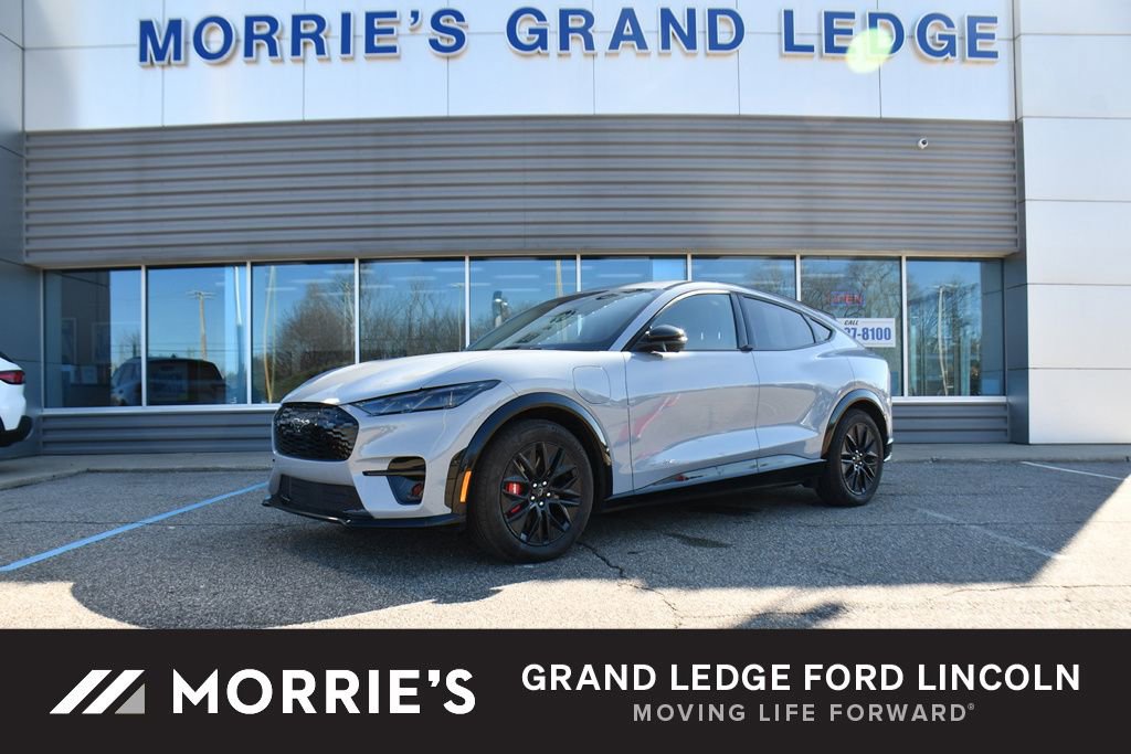 Used 2025 Ford Mustang Mach-E Premium w/ Sport Appearance Package image 1