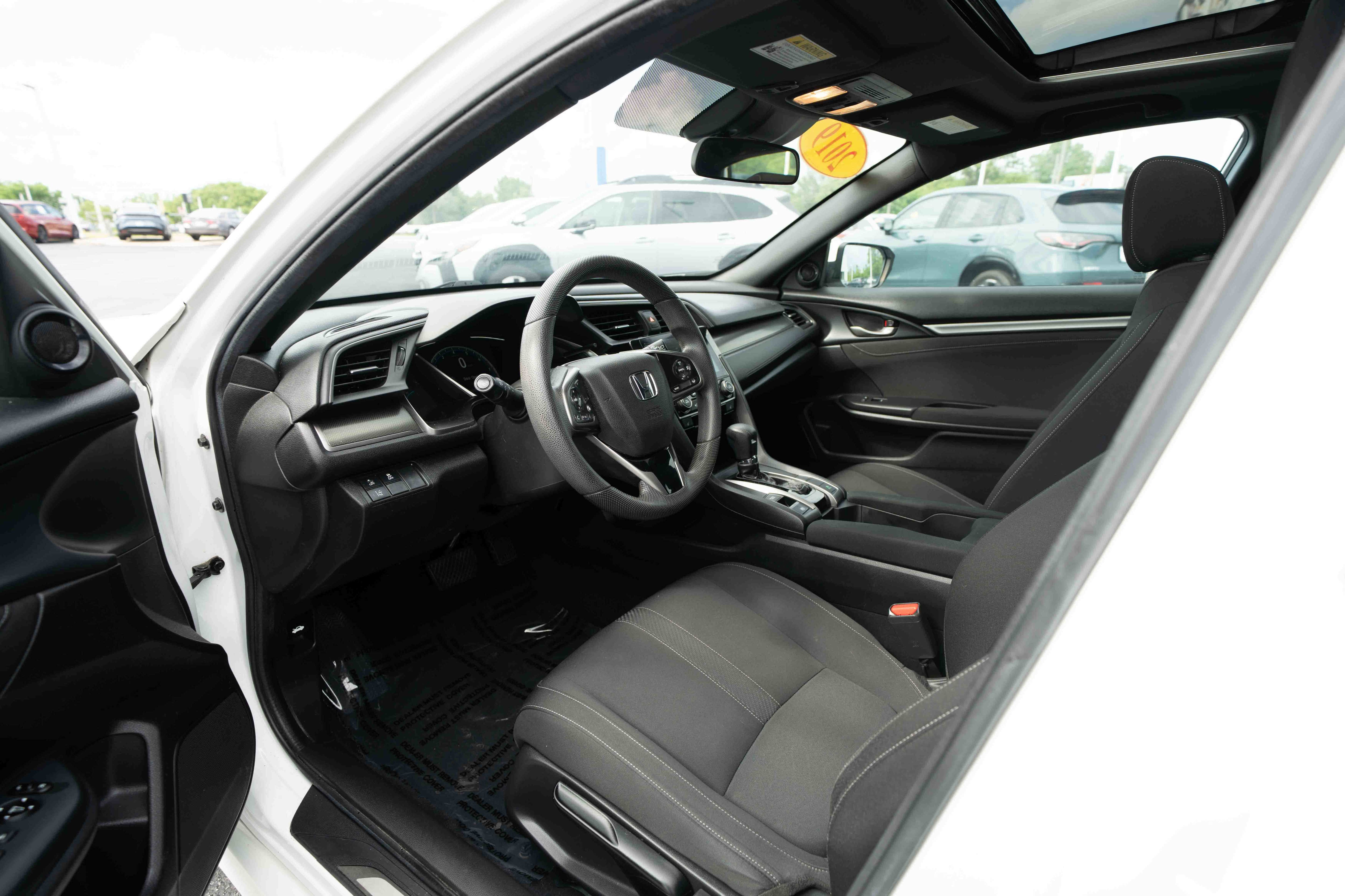 Used 2019 Honda Civic EX image 8