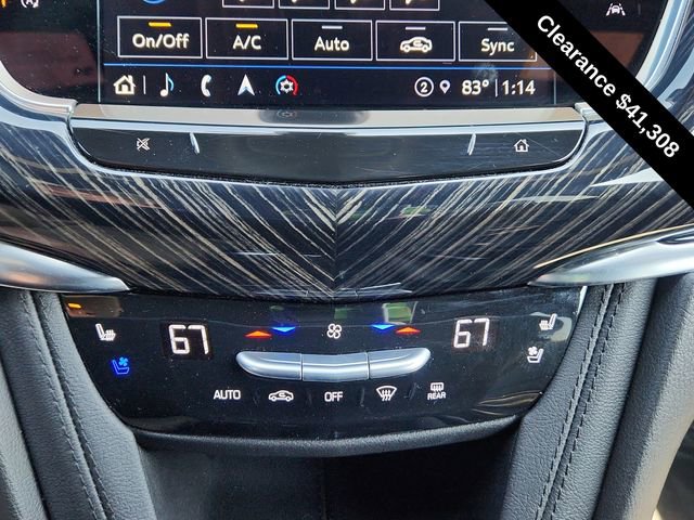 Used 2025 Cadillac XT6 Premium Luxury image 44