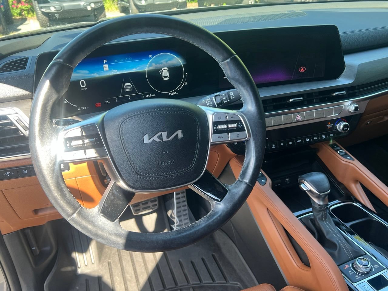 Used 2023 Kia Telluride SX Prestige X-Pro AWD/4WD image 19