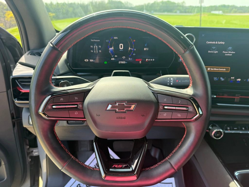 Used 2025 Chevrolet Silverado EV RST image 30