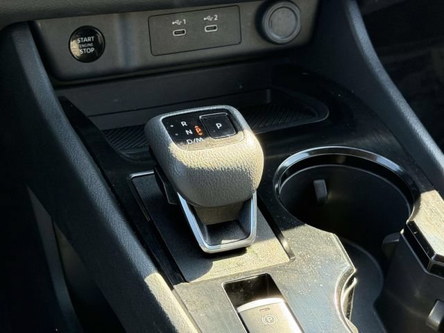 Used 2024 Nissan Rogue SV FWD image 22