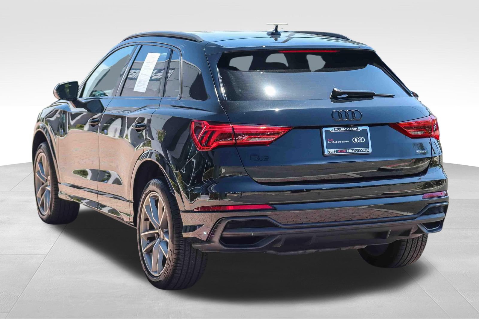 Certified 2024 Audi Q3 2.0T Premium Plus w/ Premium Plus Package AWD/4WD image 5