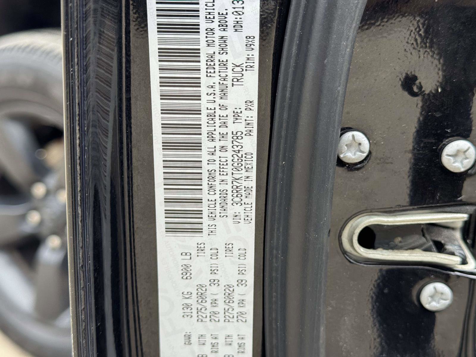 Used 2016 RAM 1500 Express w/ Black Ram 1500 Express Group image 15