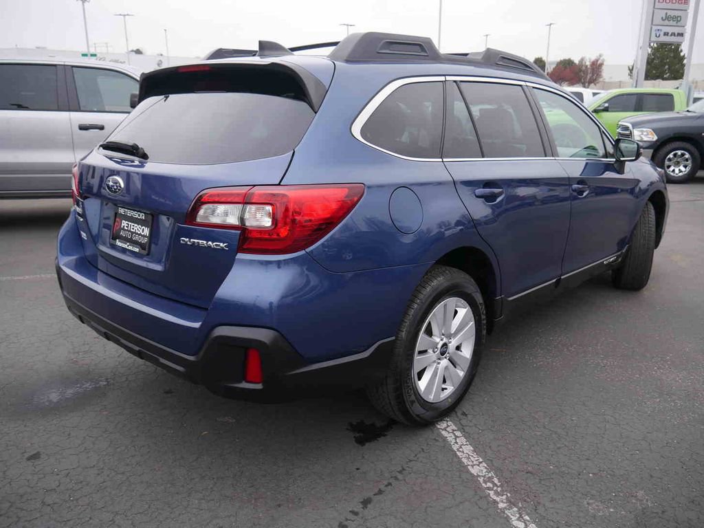 Used 2019 Subaru Outback 2.5i Premium image 21