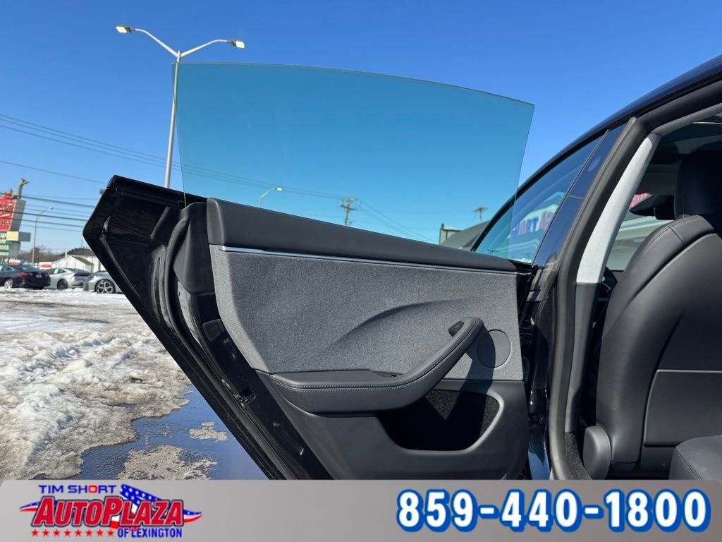 Used 2024 Tesla Model 3 Standard Range image 43