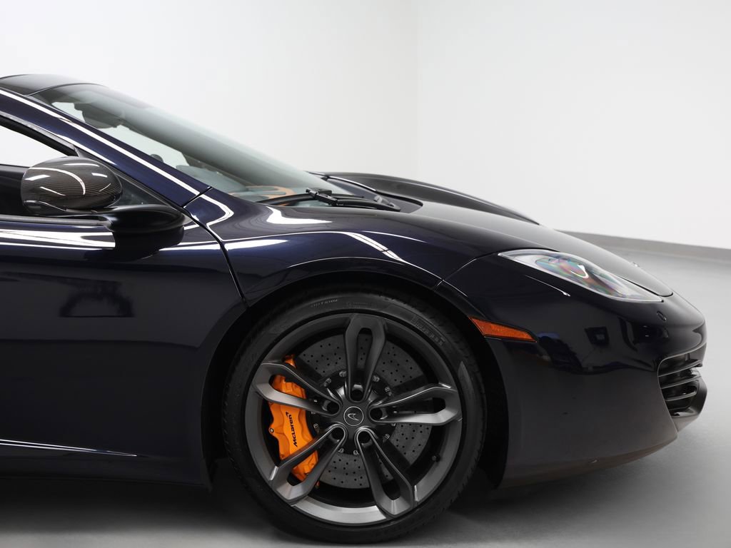 Used 2013 McLaren MP4-12C Spider RWD image 10