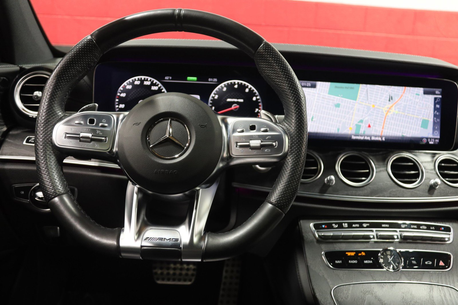 Used 2019 Mercedes-Benz E 53 AMG 4MATIC Sedan image 52
