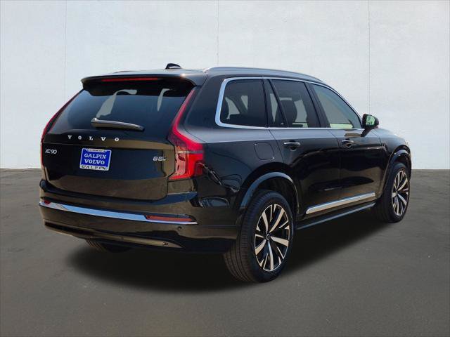 New 2026 Volvo XC90 B5 Core AWD/4WD image 2