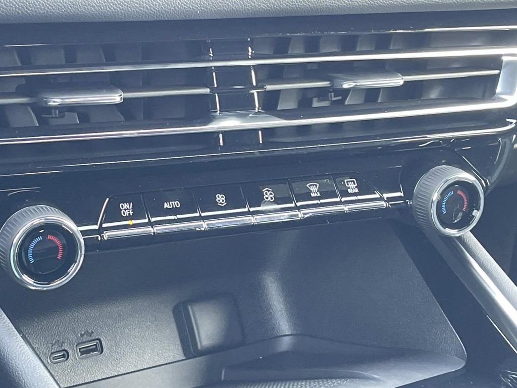 New 2026 Chevrolet Traverse LT w/ Sun and Wheel Package image 25