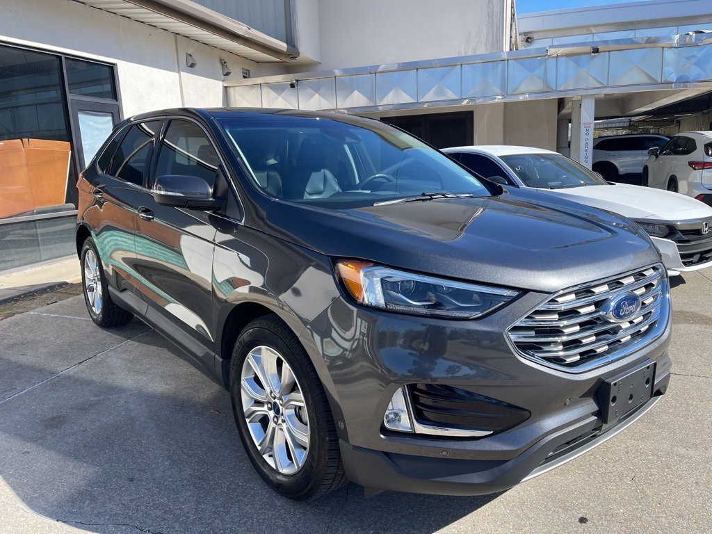 Used 2020 Ford Edge Titanium w/ Equipment Group 301A image 3