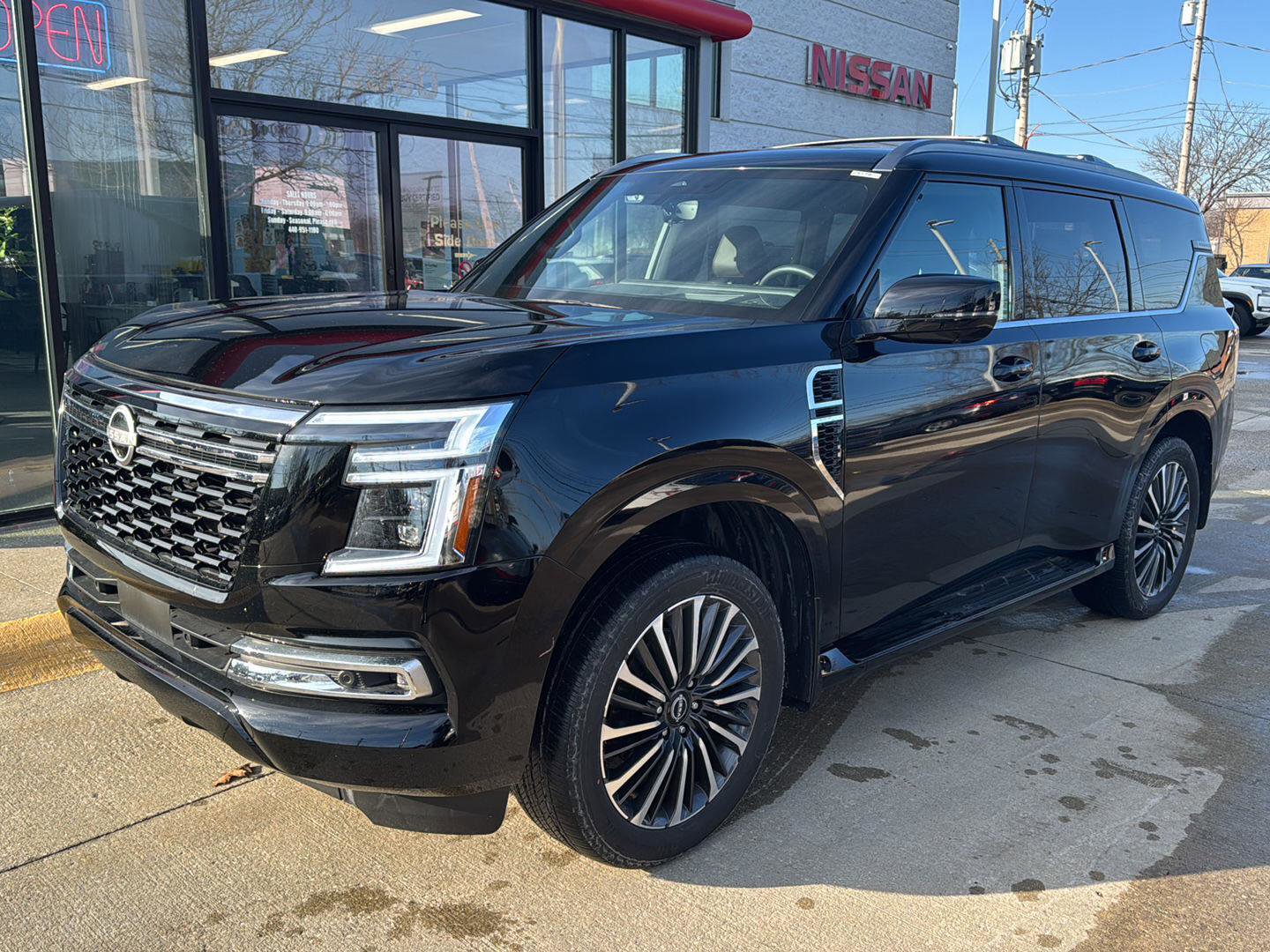 Certified 2025 Nissan Armada Platinum Reserve video 1