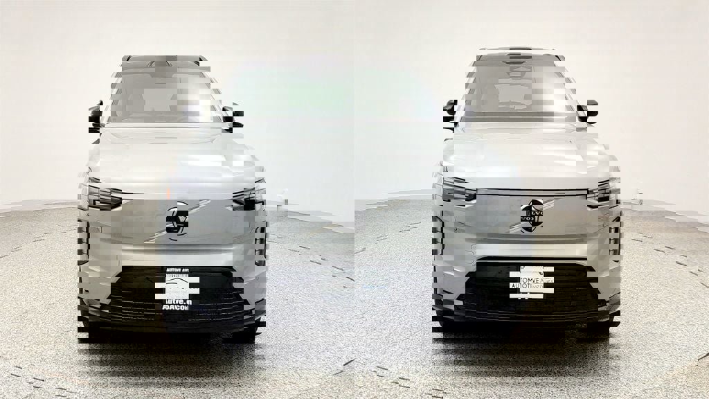 Used 2025 Volvo EX90 Ultra AWD/4WD image 2