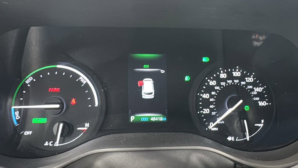 Used 2023 Toyota Sienna XSE image 22