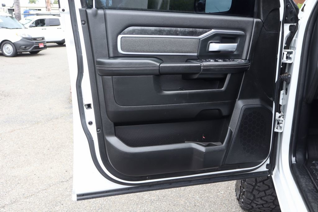 Used 2019 RAM 3500 Big Horn w/ Towing Technology Group AWD/4WD image 19