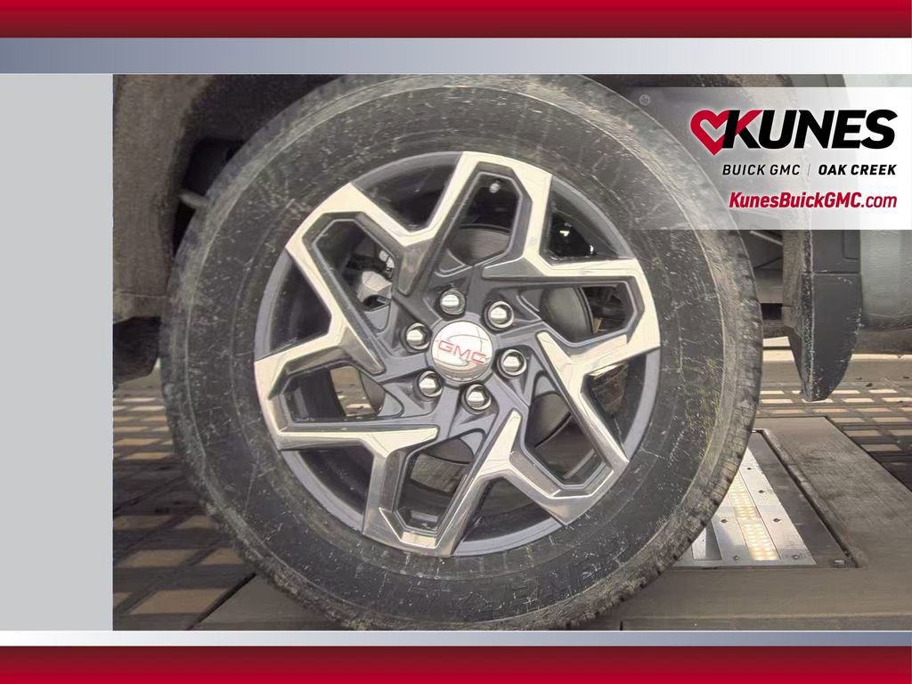 New 2026 GMC Sierra 1500 SLE w/ Preferred Package image 12