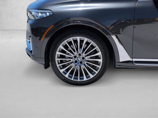Used 2019 BMW X7 xDrive50i w/ Premium Package AWD/4WD image 14