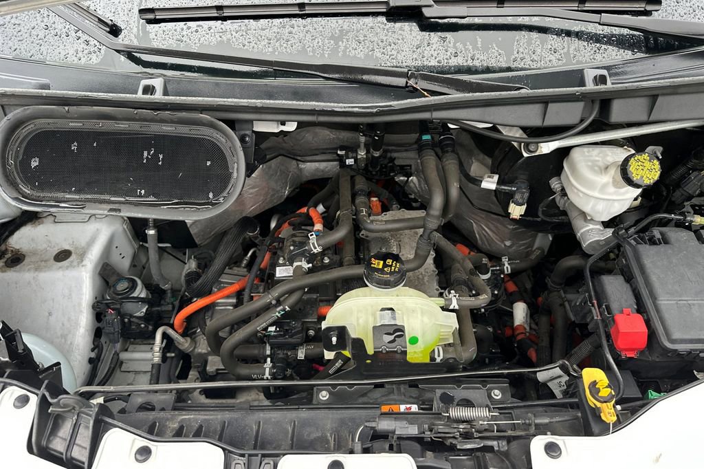 Used 2022 Ford E-Transit Medium Roof w/ Load Area Protection Package image 18