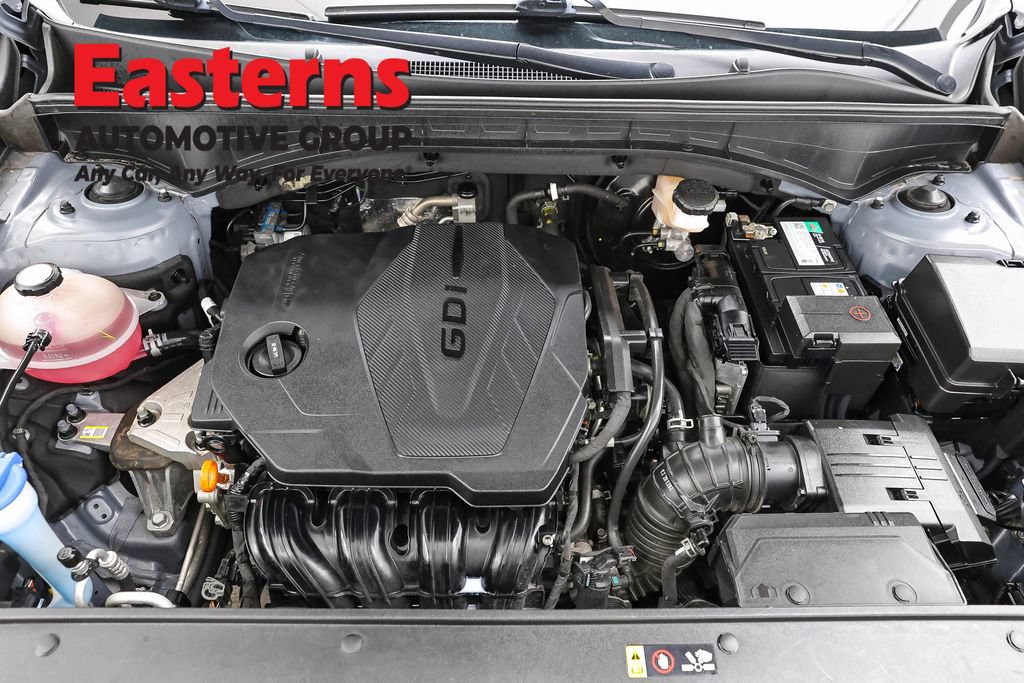 Used 2023 Kia Sorento LX AWD/4WD image 7