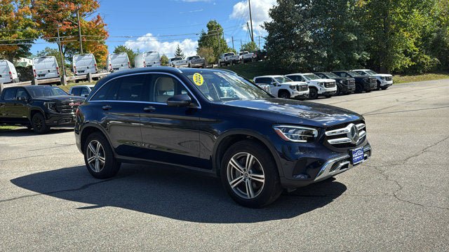 Used 2022 Mercedes-Benz GLC 300 4MATIC image 2