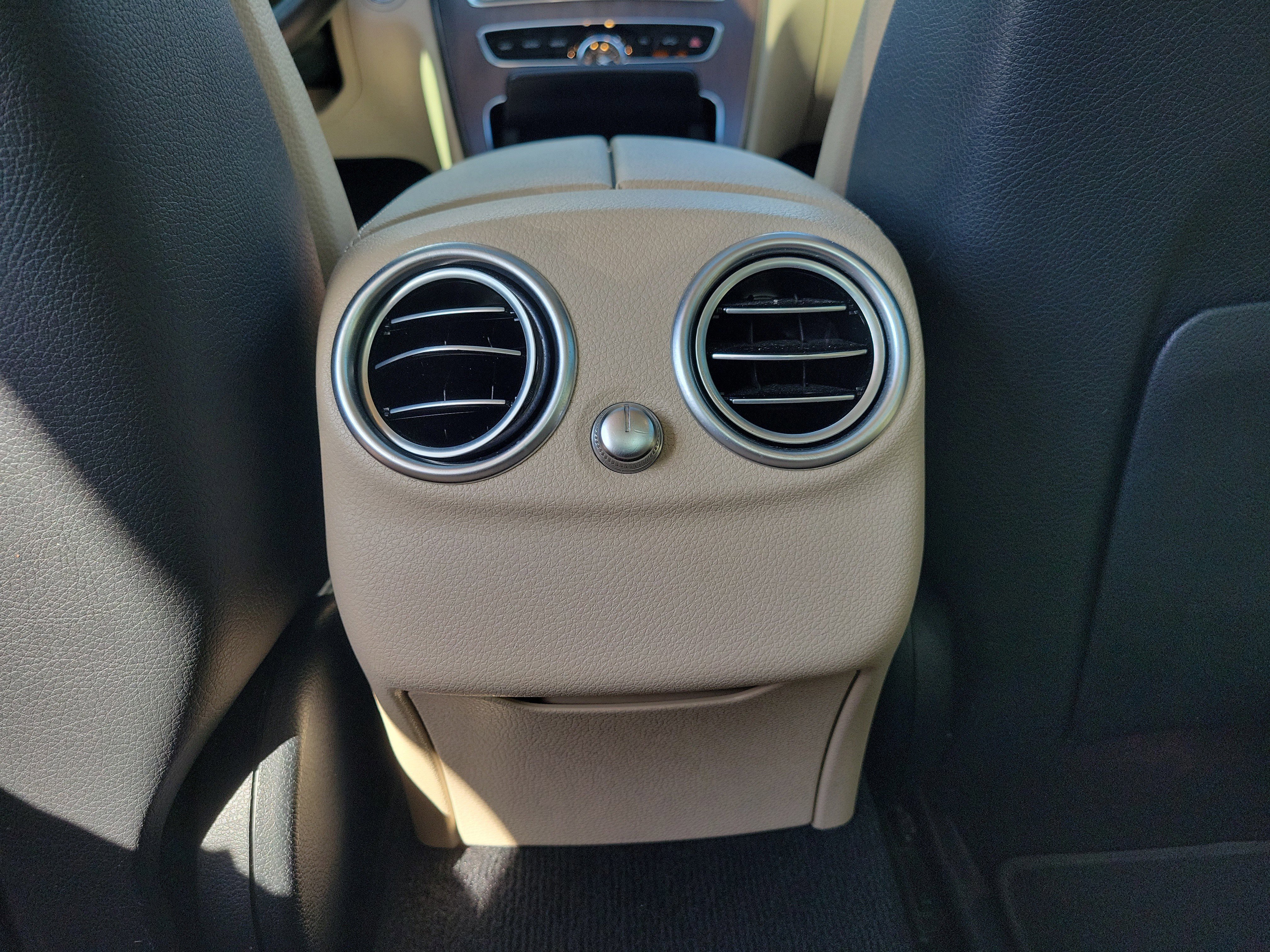 Used 2021 Mercedes-Benz C 300 Sedan image 7