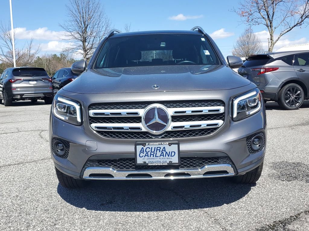 Used 2022 Mercedes-Benz GLB 250 4MATIC w/ Premium Package Lite image 2