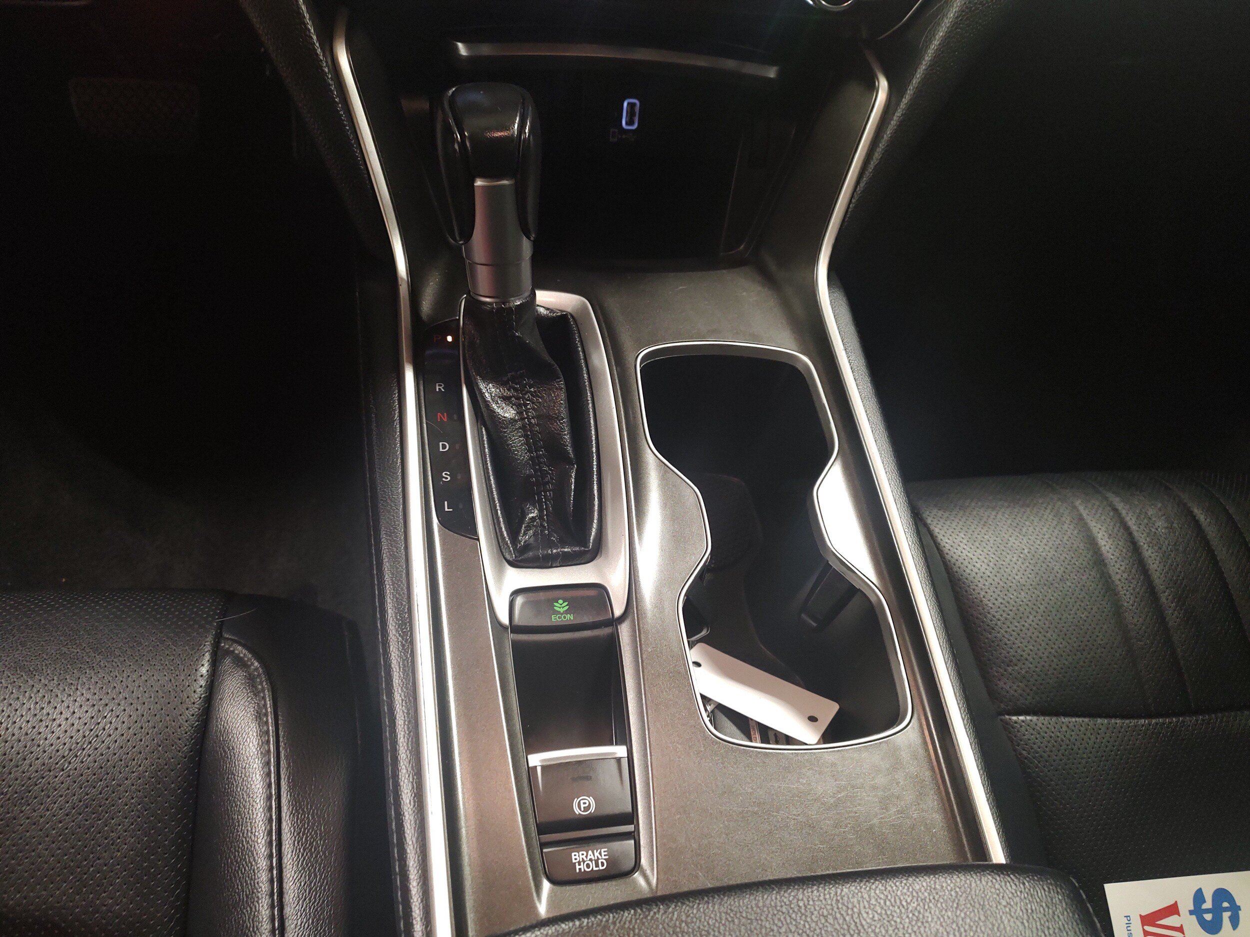 Used 2018 Honda Accord EX-L image 8
