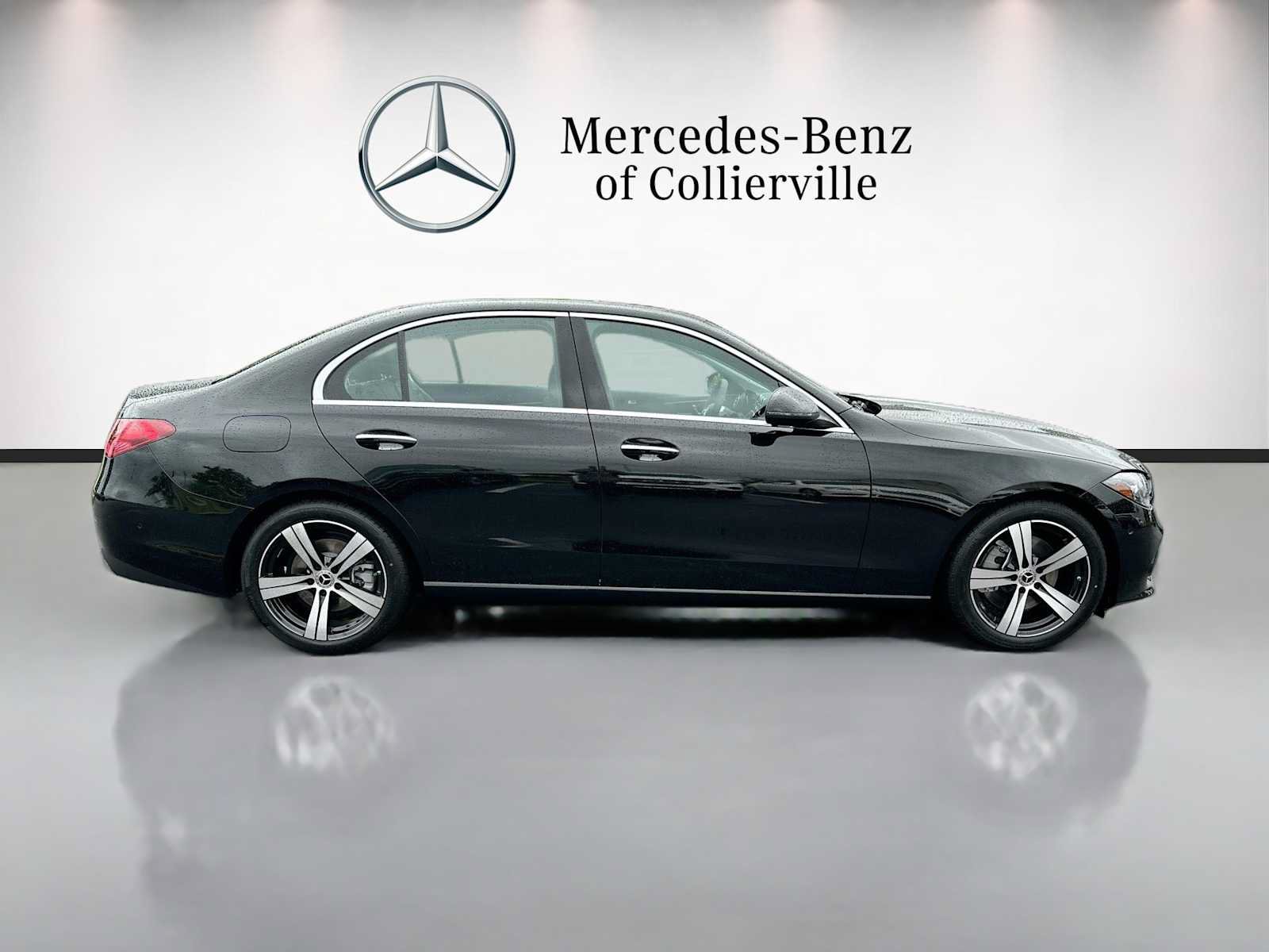 Used 2026 Mercedes-Benz C 300 4MATIC Sedan image 4