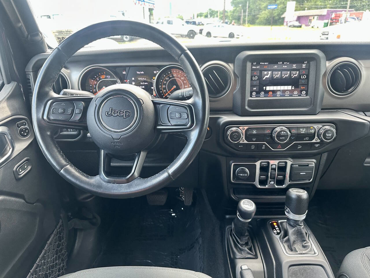 Used 2020 Jeep Wrangler Unlimited Sport image 19