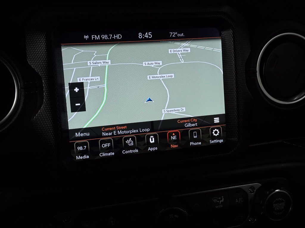 Used 2022 Jeep Wrangler Unlimited Rubicon 4xe w/ Cold Weather Group AWD/4WD image 17