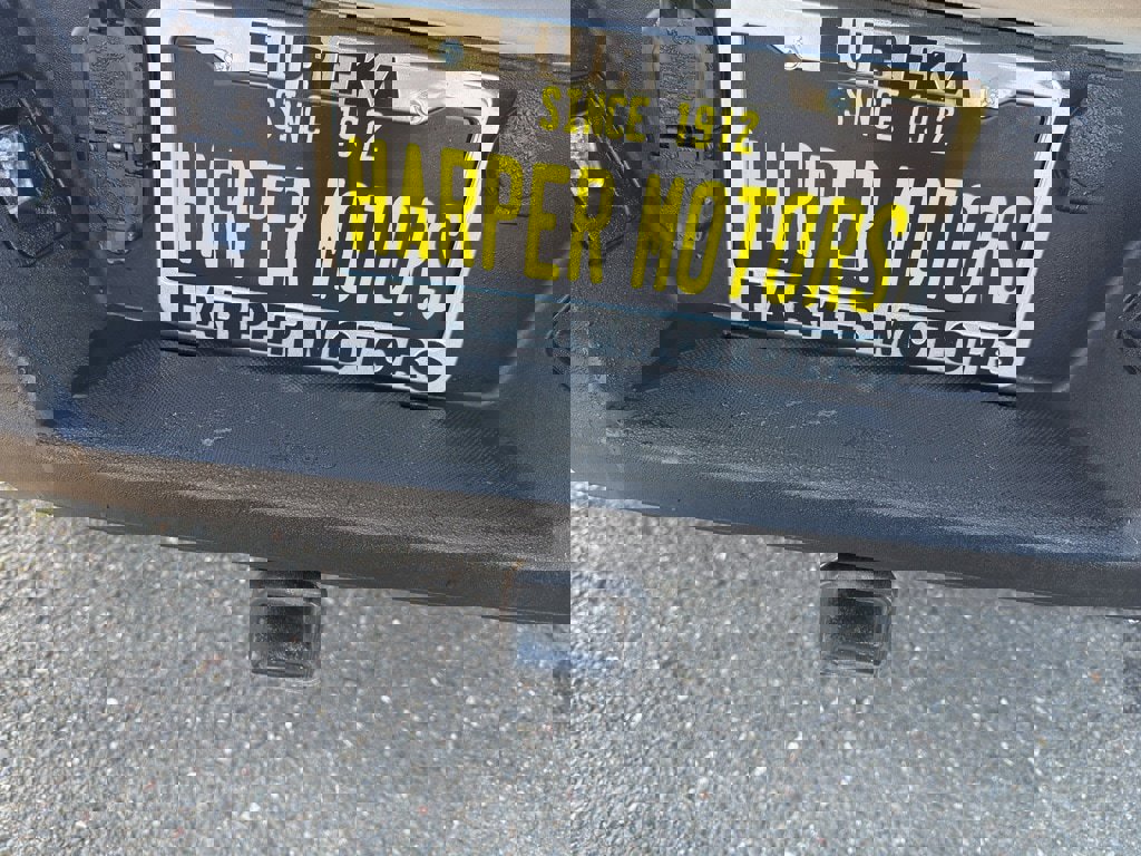 Used 2021 Ford F150 XLT image 5