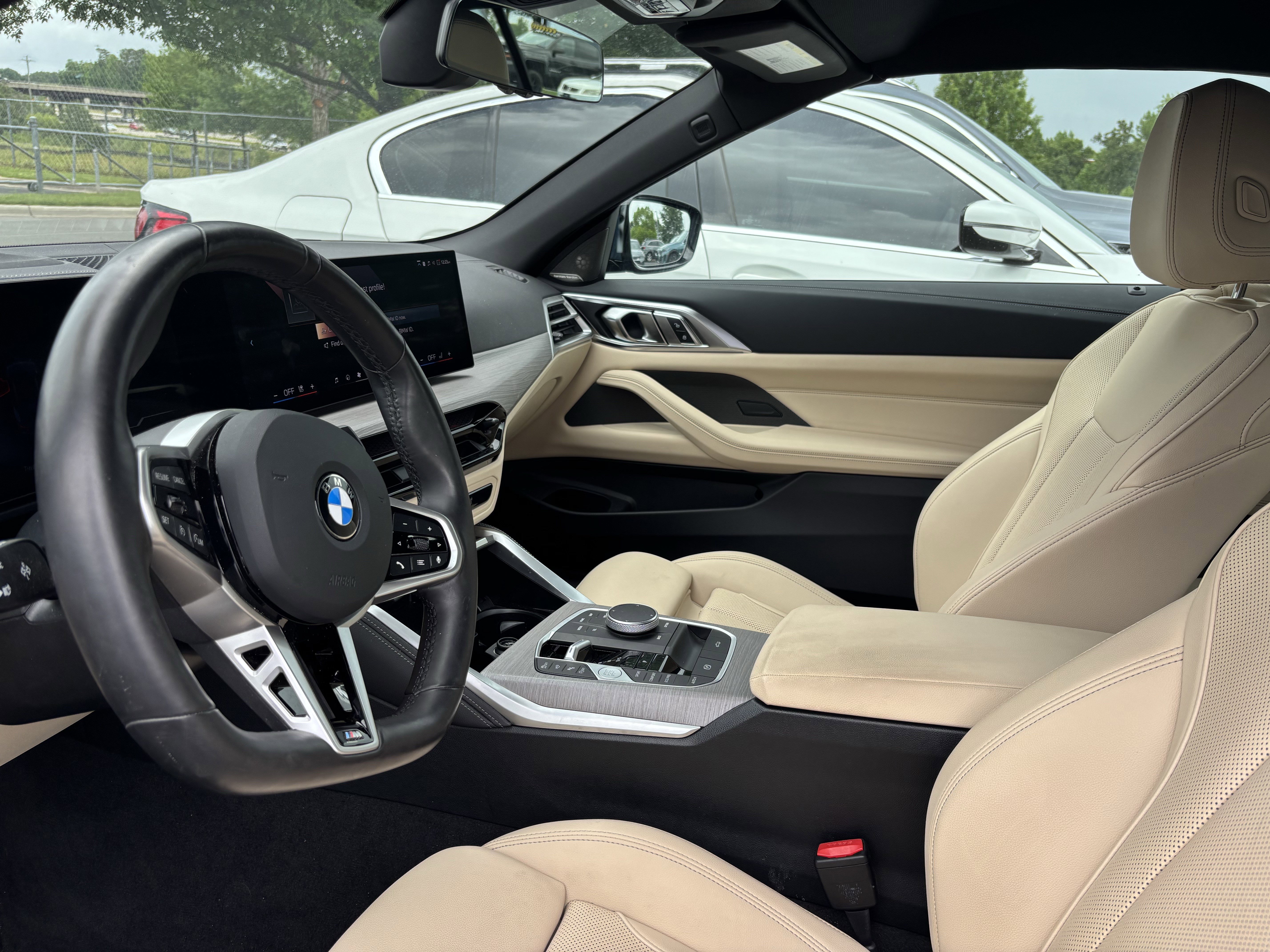 Certified 2026 BMW 430i xDrive Convertible w/ M Sport Package AWD/4WD image 33