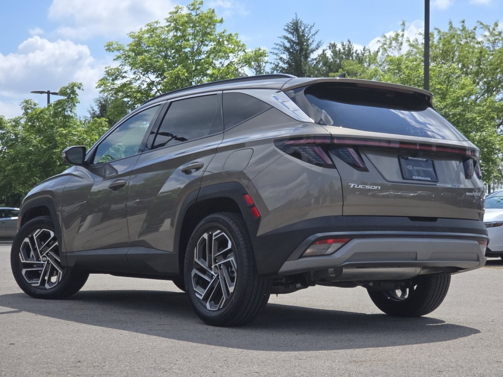 Used 2025 Hyundai Tucson Limited AWD/4WD image 17